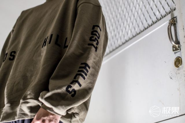 侃爷最新力作SEASON5发布，还是一如既往的死贵