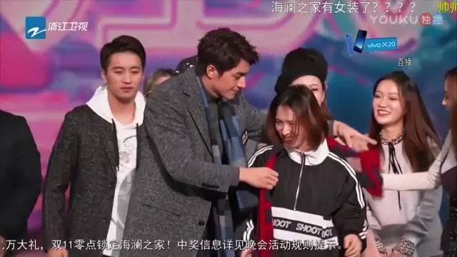 章子怡卖纸尿裤，范冰冰等8成明星不花钱，阿里办&ldquo;猫晚&rdquo;到底多划算？