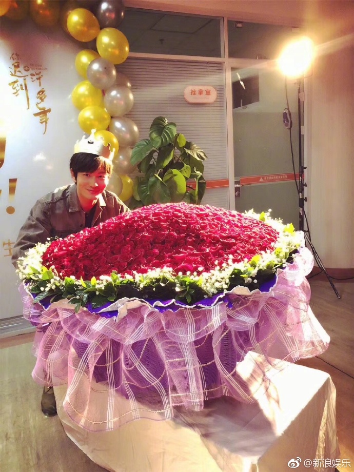 61e7f4aaly1flg77xtv2ej20u0140tjy