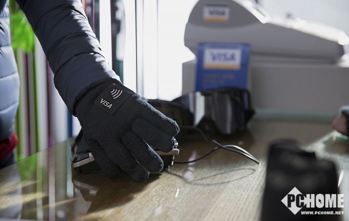 VISA推出NFC手套：冬天无需摘下即可付款
