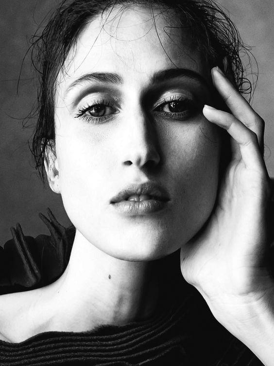 如何成为一个国际超模 7FCC5846679E9F7543F2A3E9AA9DDE19DE7C46DF_size55_w564_h752.jpeg