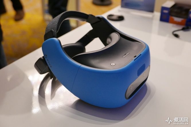 搭载骁龙835的vr一体机htc vive focus面世 自由走动无限远 再无空间