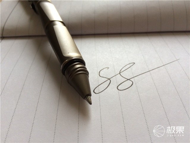 WUBEN（务本）TP10130流明战术笔灯