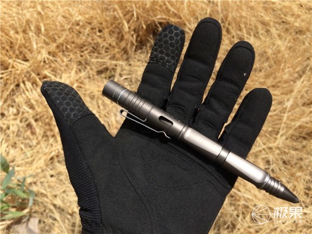 WUBEN（务本）TP10130流明战术笔灯