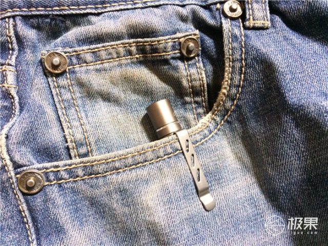 WUBEN（务本）TP10130流明战术笔灯