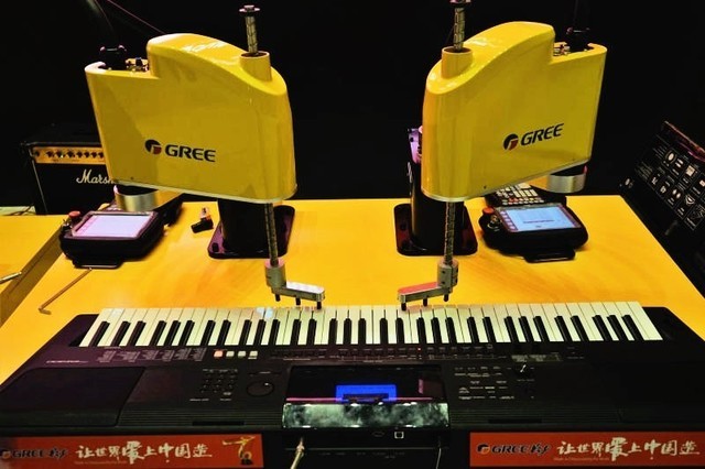 格力机器人乐队首度亮相 中国制造再次惊艳 