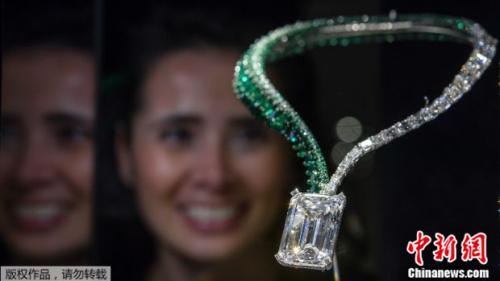 �⴮����ʯ��Ƕ��������3000������Ԫ�۸������۳���