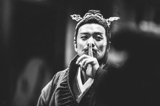 章子怡为他秒变花痴，舒淇称被他圈粉，这个戏疯子终于要火了！