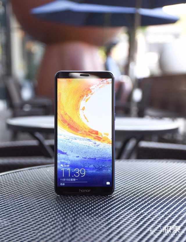 荣耀畅玩7X手机