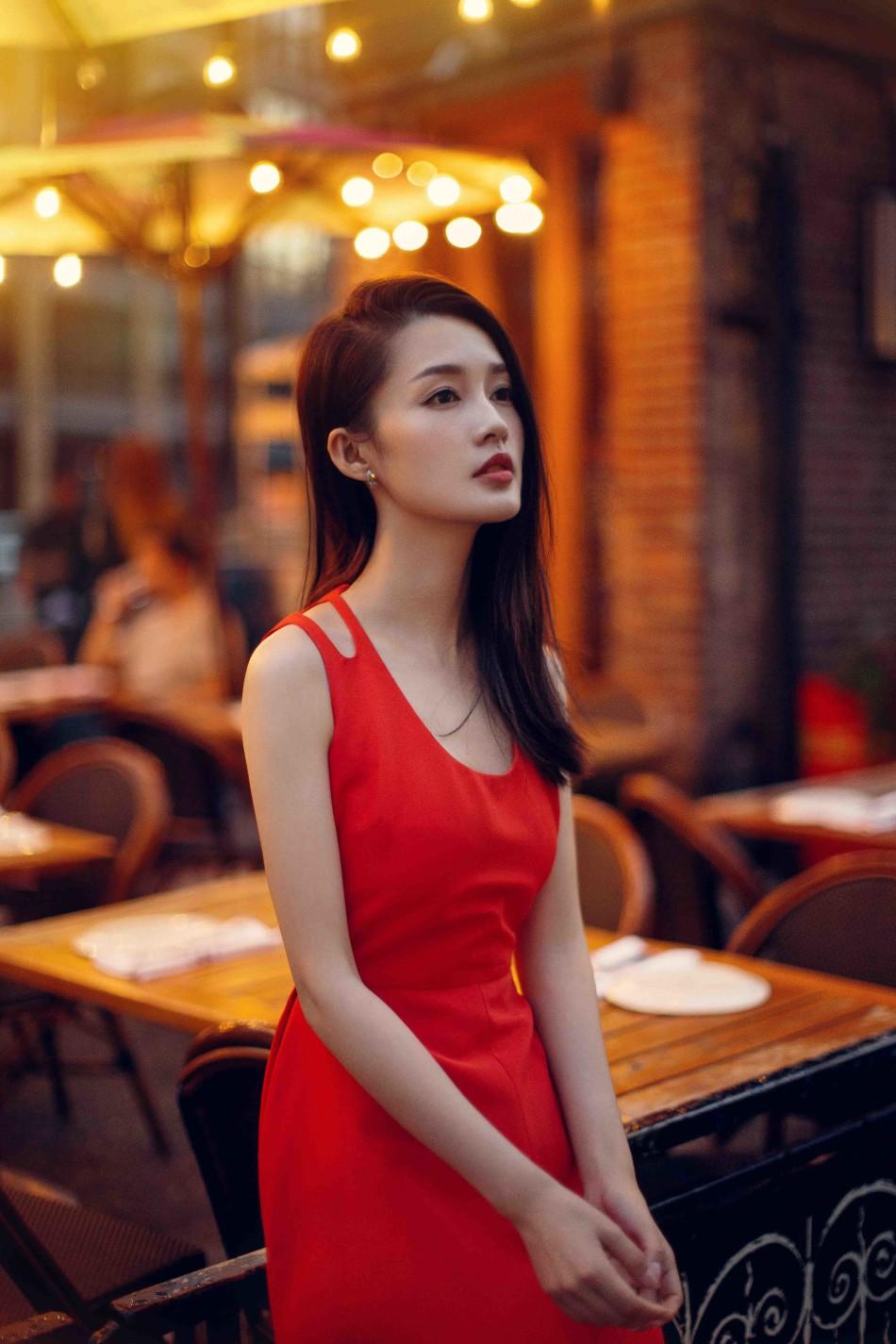 中国内地女演员 中国内地年轻女演员是为