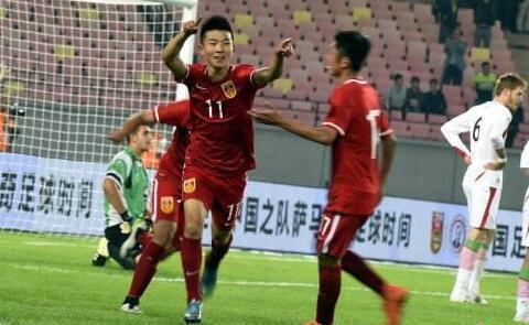 国足最强00后新星寻求转会 15岁就跳级进U19