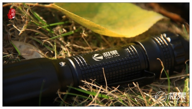 NEXTORCH（纳丽德）TA15战术手电