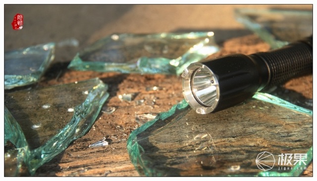 NEXTORCH（纳丽德）TA15战术手电