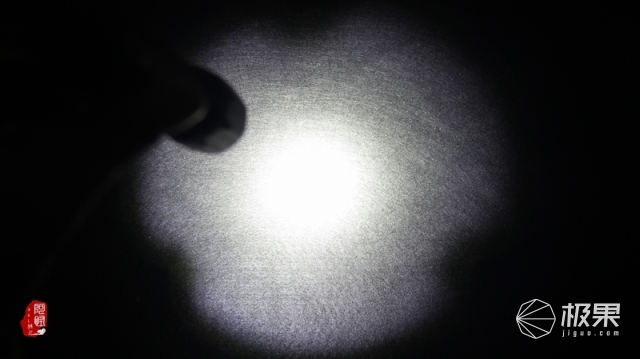 NEXTORCH（纳丽德）TA15战术手电