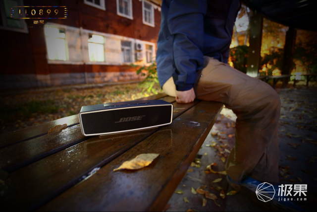 博士(Bose)SoundLinkMini蓝牙扬声器II 博士(Bose)SoundLinkMini蓝牙扬声器II