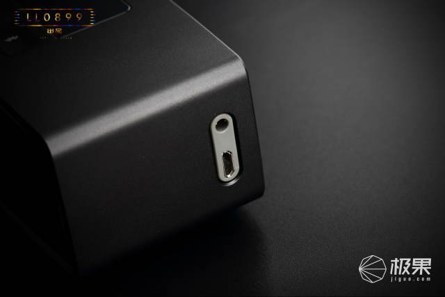 博士(Bose)SoundLinkMini蓝牙扬声器II 博士(Bose)SoundLinkMini蓝牙扬声器II