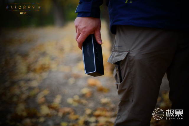 博士(Bose)SoundLinkMini蓝牙扬声器II 博士(Bose)SoundLinkMini蓝牙扬声器II