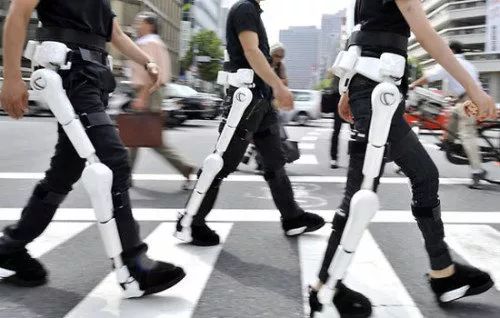 物流小哥秒变"钢铁侠",外骨骼机器人来了,火速围观