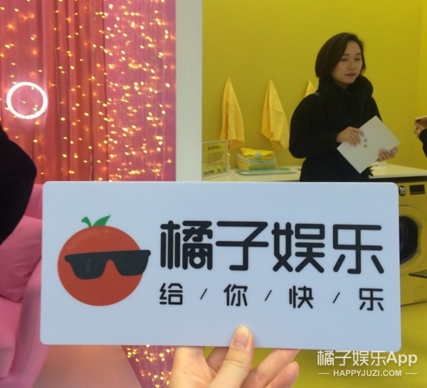 谈了一场99秒的恋爱后,我大概能懂得现代年轻