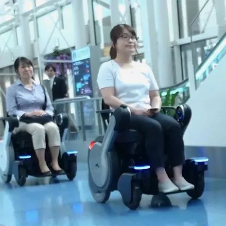 自动驾驶汽车你可能见过，但「自动轮椅」你见过没有？