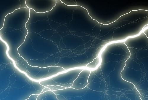 日本科学家在闪电中发现新现象：能放出宇宙最强射线