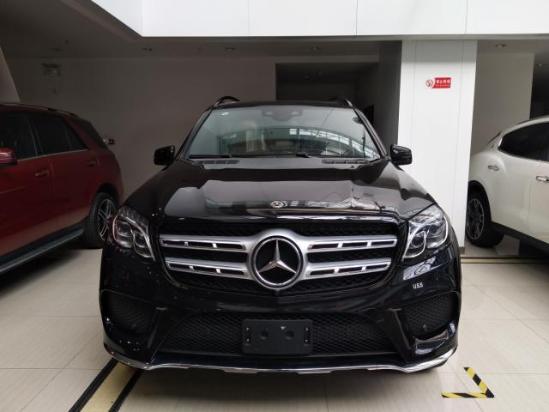 个人还是满意的。。。是米色的。。不错。。
