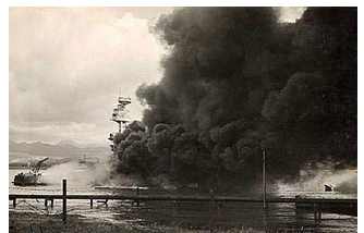 1942日本偷袭珍珠港时的精典老照片