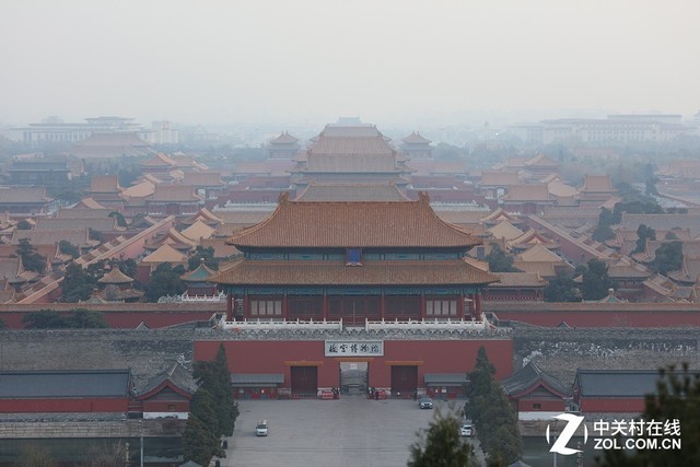 防抖大眼睛 佳能EF 85/1.4L IS USM评测 