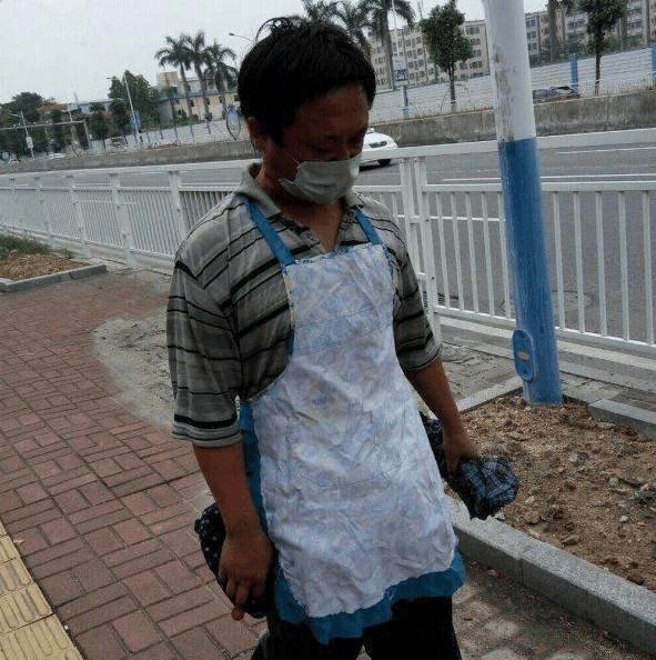 9岁红遍大江南北,遭多重打击精神失常,如今流