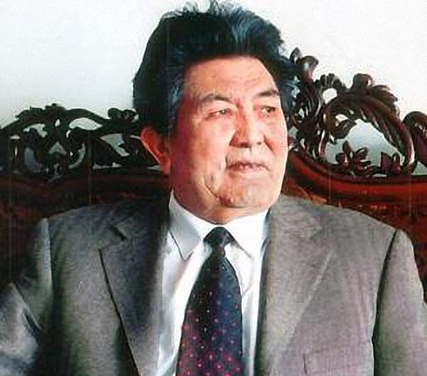 中国美术家协会原副会长哈孜·艾买提逝世 终年84岁