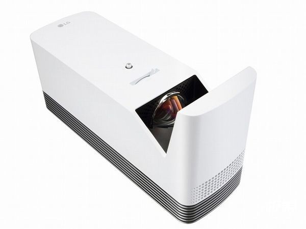 LG推出新款投影机,号称世界最短焦投影机