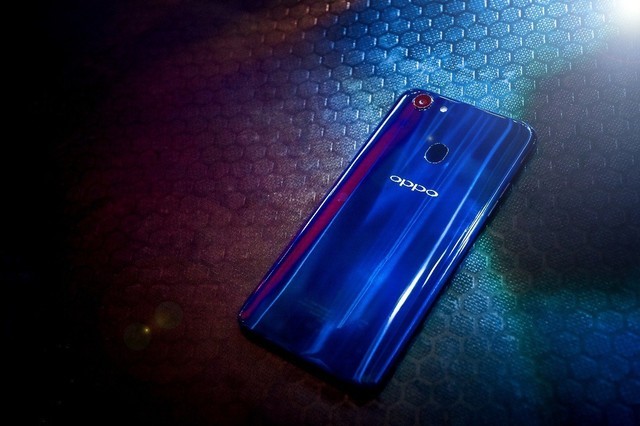 全面屏充电更快 OPPO A79预售送好礼 