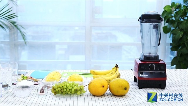 《食器》第一期:具备粉碎一切力量的料理机