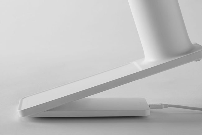 iphone5无线充电_无线充电_无线充电家具