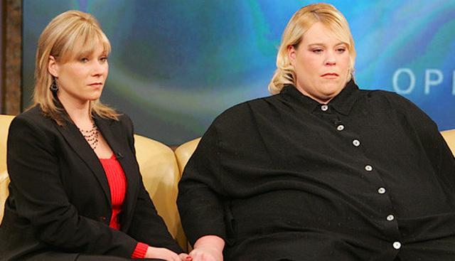 双胞胎姐妹体重相差272斤，胖的遭嫌弃后减掉上百斤