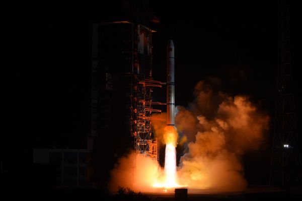 美称中国发射3颗侦察卫星 或可帮助跟踪美海军部署