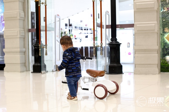 如宝zooperTC228儿童学步三轮车 如宝zooperTC228儿童学步三轮车