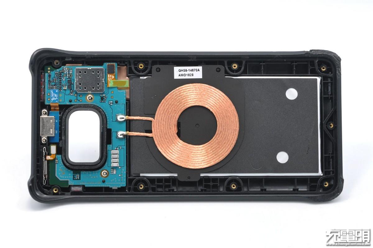 三星无线充电充电_三星无线充电拆解_三星s7怎么无线充电