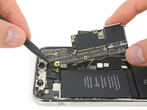 苹果正开发电源管理芯片 下一代iPhone Xs开始用