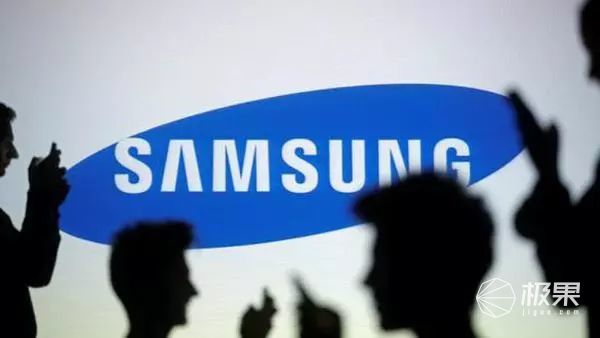 三星电池又粗大事了！搞出石墨烯锂电池，12分钟充满能用好几天