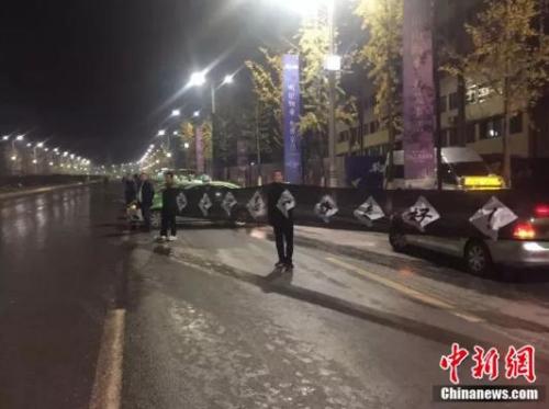 达州出租车司机为徐文送行 达州出租车司机为徐文送行