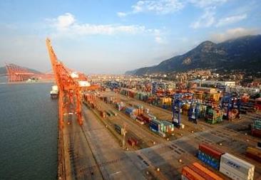 今年前11月连云港口岸新亚欧大陆桥运输货物超90万吨
