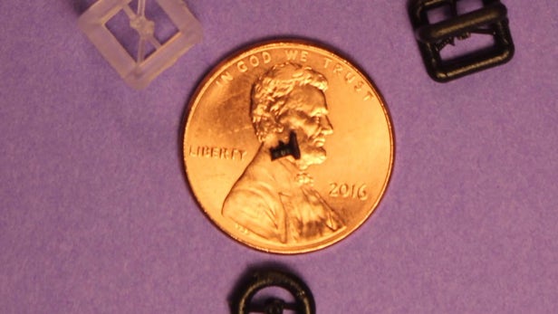 科学家研发用3D打印技术的生物兼容材料听小骨植入体