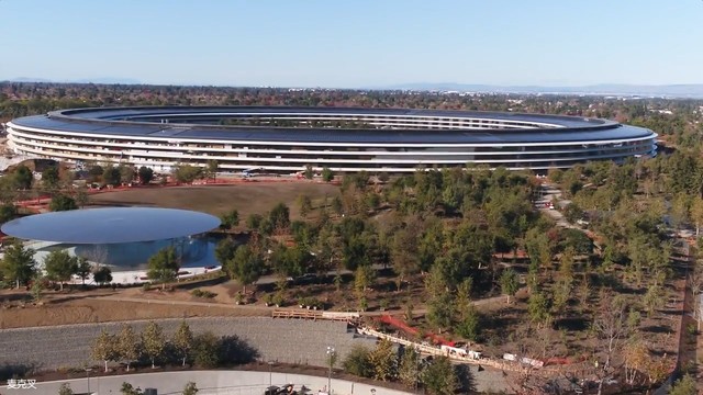Apple Park 12月航拍:果X都发布仨月了 还没建完