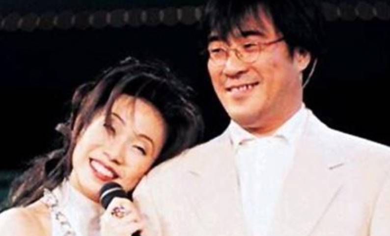 李宗盛唱《给自己的歌》现场失控泪奔