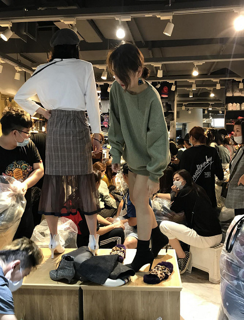 消失中的服装批发市场，一个时代已远去