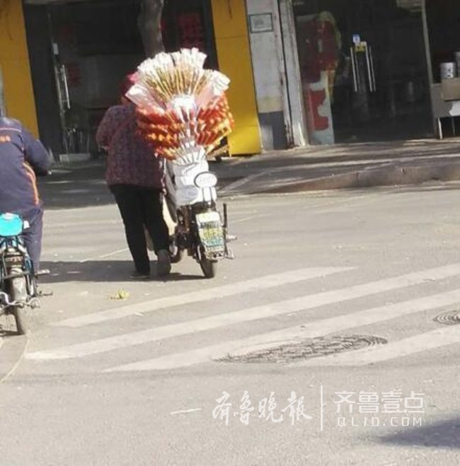 情报站|走街串巷卖糖葫芦的自行车成了电动车,记忆呢