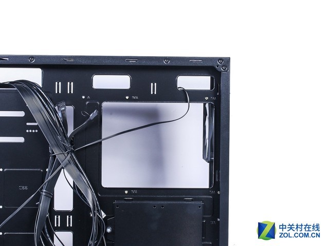 先马厚道先生G1机箱评测：主打质感做工 