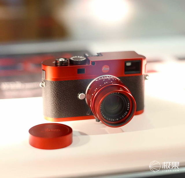 徕卡发布红色限量版M262相机,颜值惊艳! 徕卡发布红色限量版M262相机,颜值惊艳!
