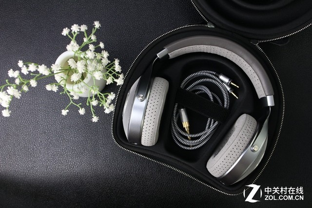 法兰西万元级耳机新贵 Focal Clear评测